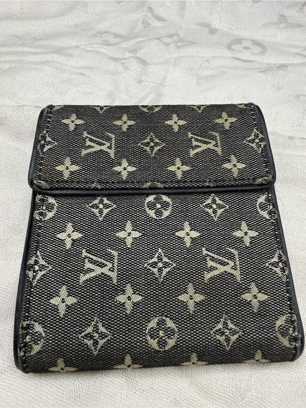 Louis Vuitton mini lin Black & Beige Monogram Compact Fold Wallet Denim
